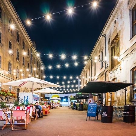 Discover Krakow Apartments - 3 Rakowicka St - Amazing Loft Near Main Station - Netflix Εξωτερικό φωτογραφία
